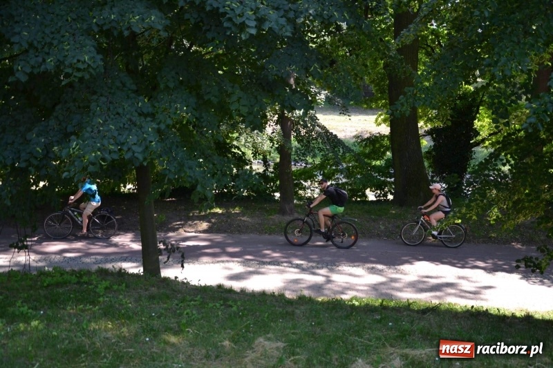 Zdjęcie w galerii na portalu naszraciborz.pl: Z Ustronia na raciborski zamek. Trzy dni rowerem w upale wiadomości z regionu