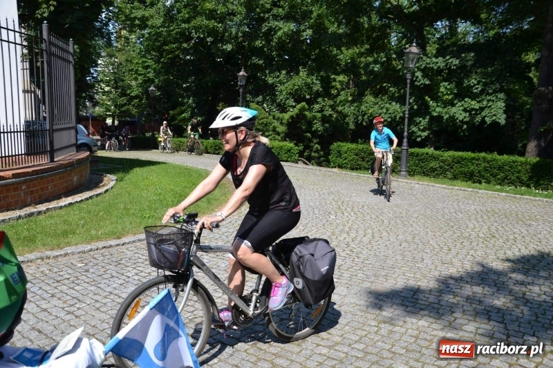Zdjęcie w galerii na portalu naszraciborz.pl: Z Ustronia na raciborski zamek. Trzy dni rowerem w upale wiadomości z regionu