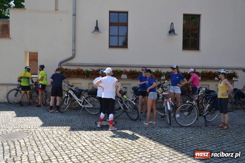 Zdjęcie w galerii na portalu naszraciborz.pl: Z Ustronia na raciborski zamek. Trzy dni rowerem w upale wiadomości z regionu