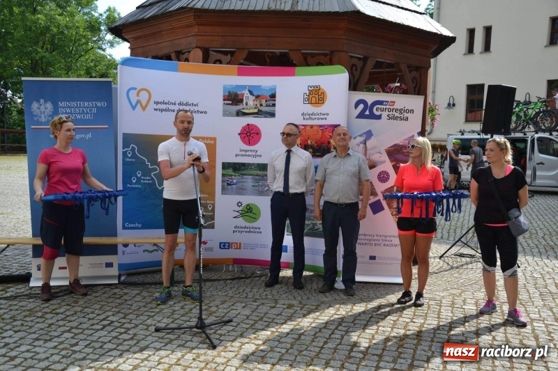 Zdjęcie w galerii na portalu naszraciborz.pl: Z Ustronia na raciborski zamek. Trzy dni rowerem w upale wiadomości z regionu