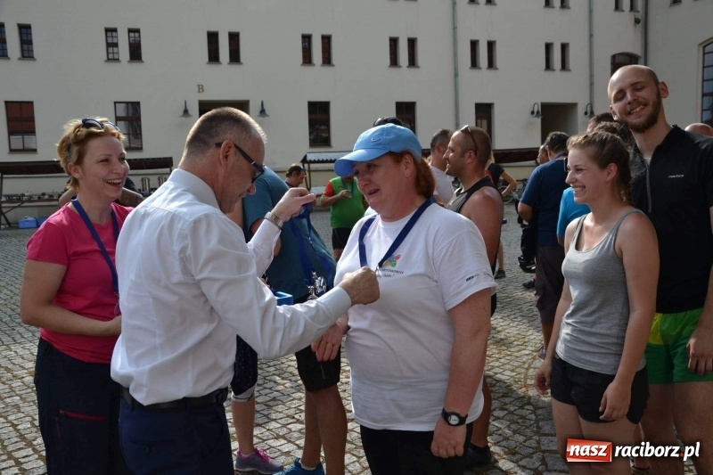 Zdjęcie w galerii na portalu naszraciborz.pl: Z Ustronia na raciborski zamek. Trzy dni rowerem w upale wiadomości z regionu