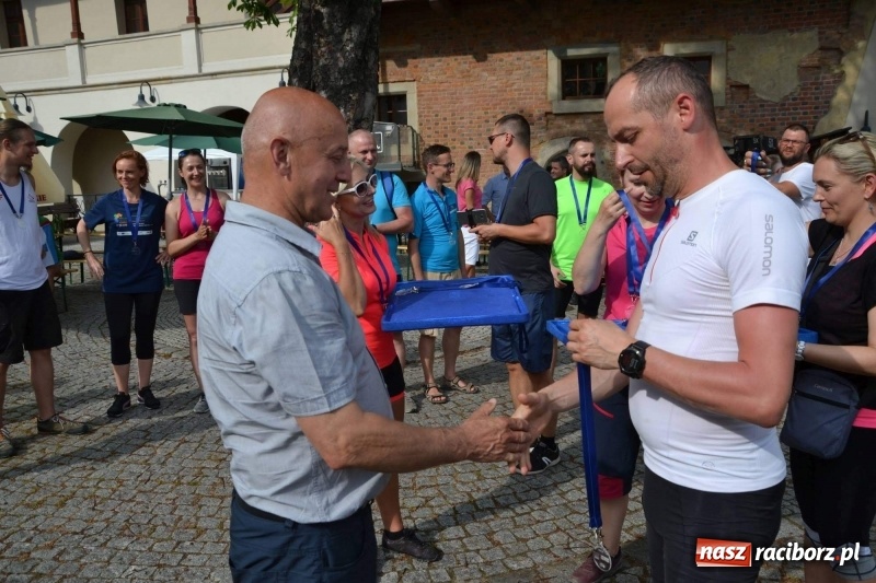 Zdjęcie w galerii na portalu naszraciborz.pl: Z Ustronia na raciborski zamek. Trzy dni rowerem w upale wiadomości z regionu