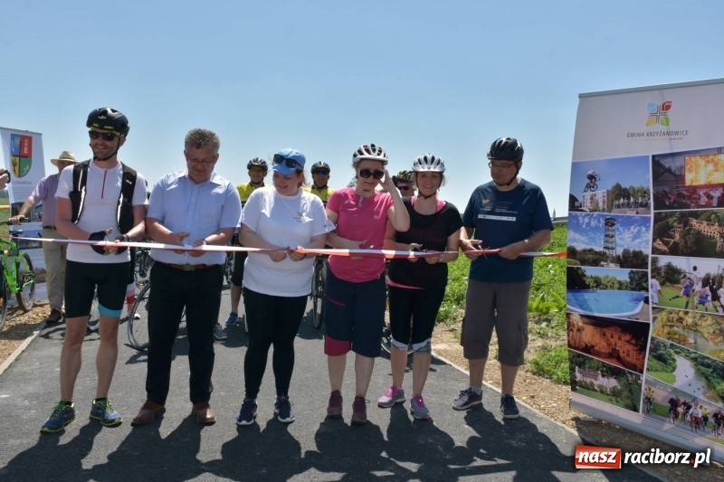 Zdjęcie w galerii na portalu naszraciborz.pl: Oddano do użytku ścieżkę rowerową Tworków-Krzyżanowice  wiadomości z regionu