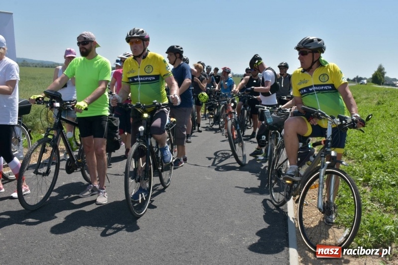 Zdjęcie w galerii na portalu naszraciborz.pl: Oddano do użytku ścieżkę rowerową Tworków-Krzyżanowice  wiadomości z regionu