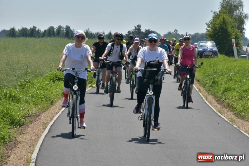 Zdjęcie w galerii na portalu naszraciborz.pl: Oddano do użytku ścieżkę rowerową Tworków-Krzyżanowice  wiadomości z regionu