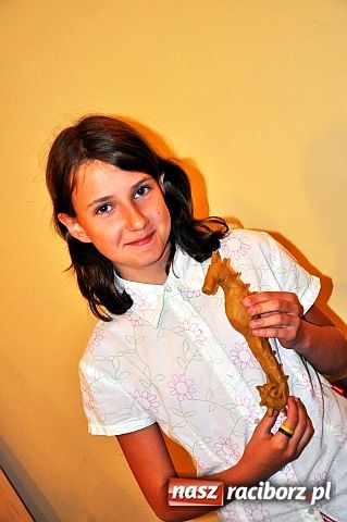 Zdjęcie w galerii na portalu naszraciborz.pl: Wykorzystali kilkanaście kilogramów gliny wiadomości z regionu