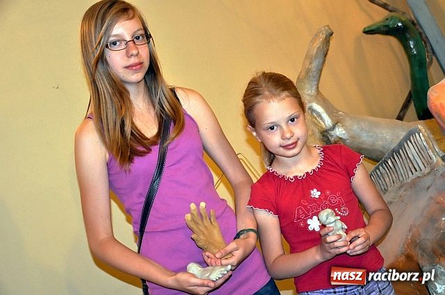 Zdjęcie w galerii na portalu naszraciborz.pl: Wykorzystali kilkanaście kilogramów gliny wiadomości z regionu