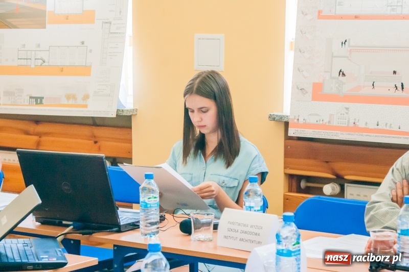 Zdjęcie w galerii na portalu naszraciborz.pl: Szkoła w Studziennej marzy o sali gimnastycznej wiadomości z regionu