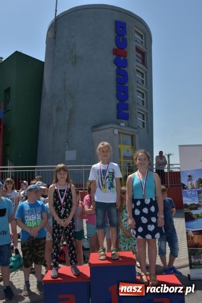 Zdjęcie w galerii na portalu naszraciborz.pl: Jak ryby w wodzie. Pływackie zawody w gminie Krzyżanowice  wiadomości z regionu