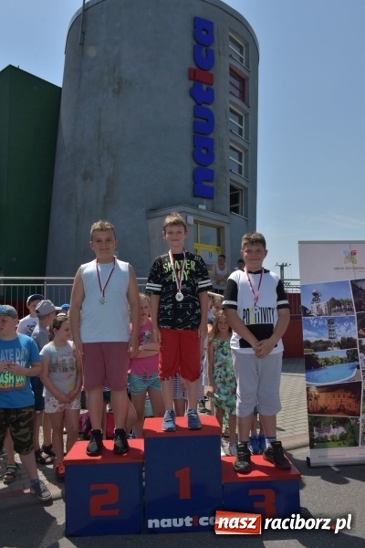 Zdjęcie w galerii na portalu naszraciborz.pl: Jak ryby w wodzie. Pływackie zawody w gminie Krzyżanowice  wiadomości z regionu