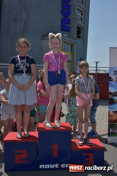 Zdjęcie w galerii na portalu naszraciborz.pl: Jak ryby w wodzie. Pływackie zawody w gminie Krzyżanowice  wiadomości z regionu