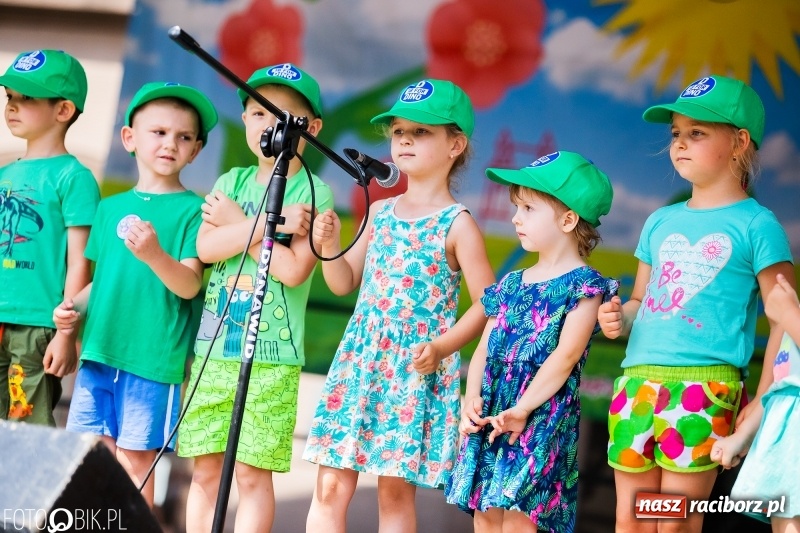Zdjęcie w galerii na portalu naszraciborz.pl: Festyn ekologiczny dla dzieci na raciborskim Rynku wiadomości z regionu