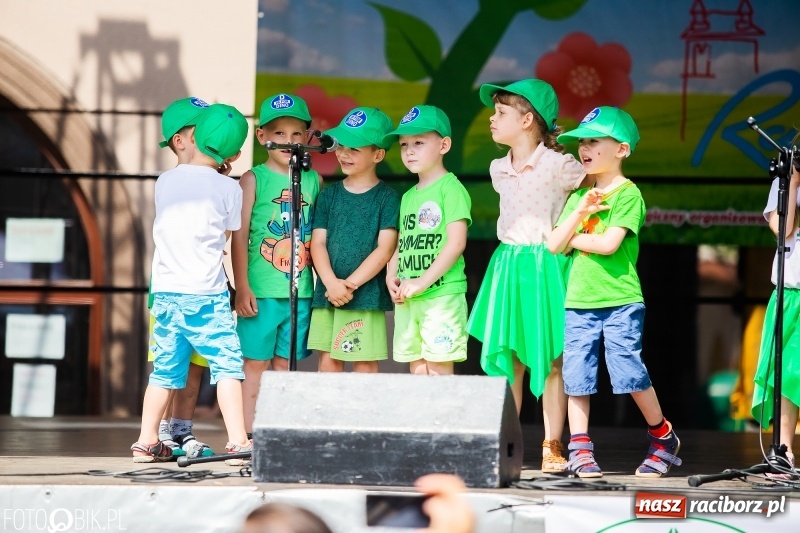 Zdjęcie w galerii na portalu naszraciborz.pl: Festyn ekologiczny dla dzieci na raciborskim Rynku wiadomości z regionu