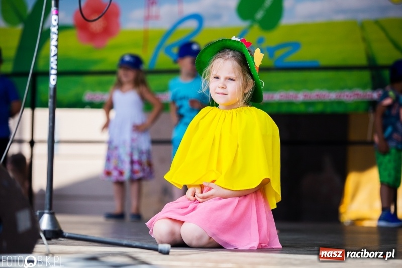 Zdjęcie w galerii na portalu naszraciborz.pl: Festyn ekologiczny dla dzieci na raciborskim Rynku wiadomości z regionu