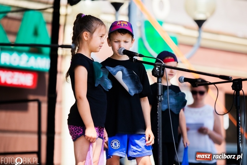 Zdjęcie w galerii na portalu naszraciborz.pl: Festyn ekologiczny dla dzieci na raciborskim Rynku wiadomości z regionu