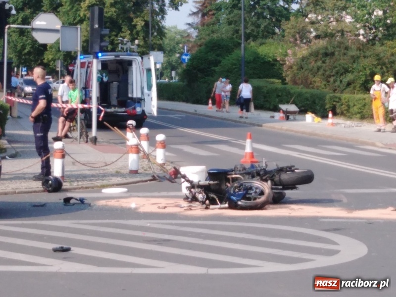Zdjęcie w galerii na portalu naszraciborz.pl: Zderzenie opla i kawasaki pod sądem [FOTO] wiadomości z regionu