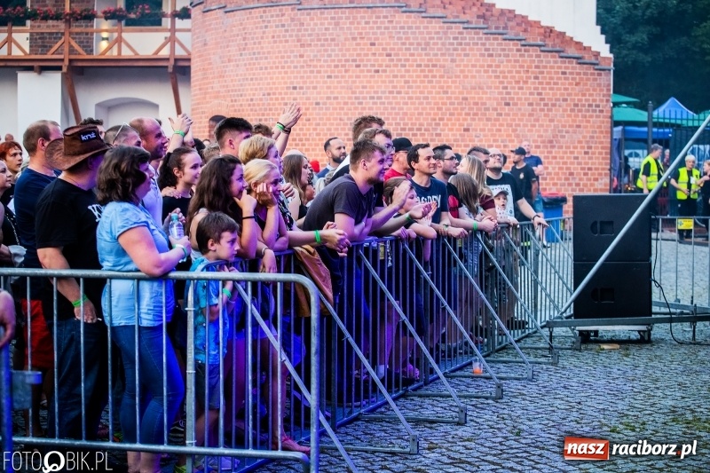 Zdjęcie w galerii na portalu naszraciborz.pl: KULT z Kazikiem na raciborskim zamku [FOTO i WIDEO] wiadomości z regionu
