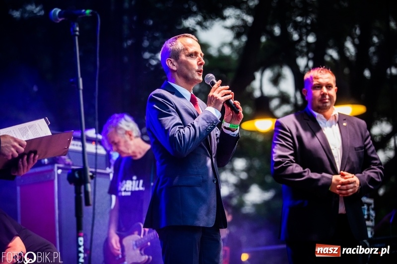 Zdjęcie w galerii na portalu naszraciborz.pl: KULT z Kazikiem na raciborskim zamku [FOTO i WIDEO] wiadomości z regionu