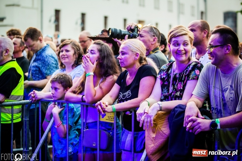 Zdjęcie w galerii na portalu naszraciborz.pl: KULT z Kazikiem na raciborskim zamku [FOTO i WIDEO] wiadomości z regionu