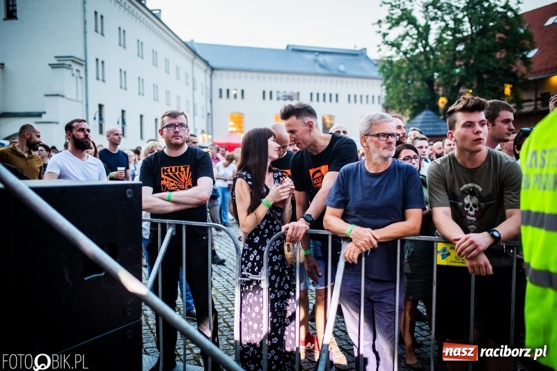 Zdjęcie w galerii na portalu naszraciborz.pl: KULT z Kazikiem na raciborskim zamku [FOTO i WIDEO] wiadomości z regionu