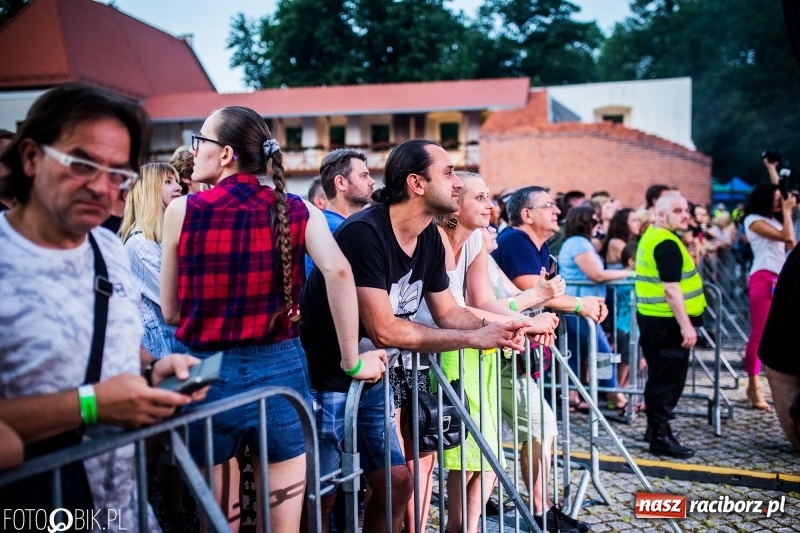 Zdjęcie w galerii na portalu naszraciborz.pl: KULT z Kazikiem na raciborskim zamku [FOTO i WIDEO] wiadomości z regionu