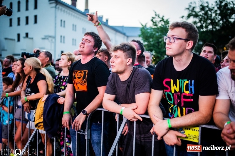 Zdjęcie w galerii na portalu naszraciborz.pl: KULT z Kazikiem na raciborskim zamku [FOTO i WIDEO] wiadomości z regionu