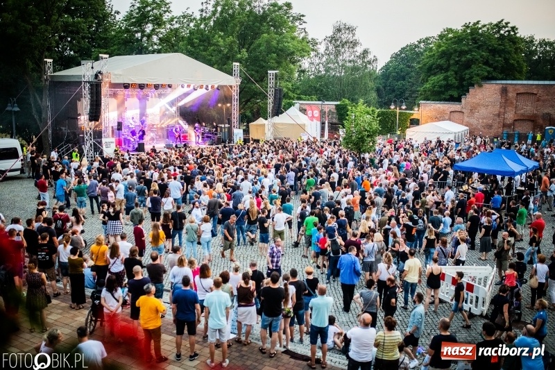Zdjęcie w galerii na portalu naszraciborz.pl: KULT z Kazikiem na raciborskim zamku [FOTO i WIDEO] wiadomości z regionu