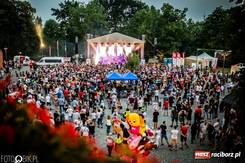 Zdjęcie w galerii na portalu naszraciborz.pl: KULT z Kazikiem na raciborskim zamku [FOTO i WIDEO] wiadomości z regionu