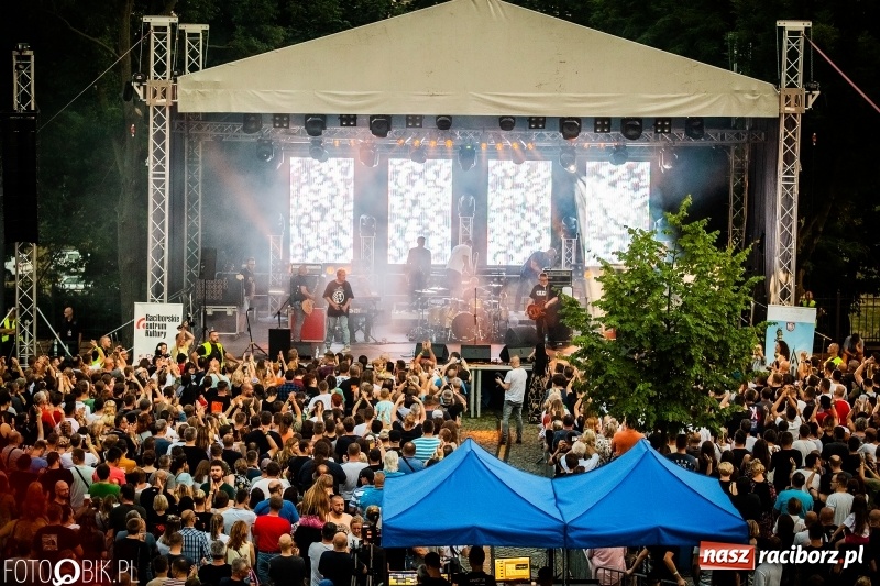 Zdjęcie w galerii na portalu naszraciborz.pl: KULT z Kazikiem na raciborskim zamku [FOTO i WIDEO] wiadomości z regionu