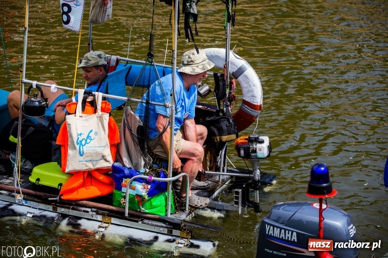 Zdjęcie w galerii na portalu naszraciborz.pl: Morsy spacerkiem, reszta powiosłuje albo włączy silniki. Skąd ruszy 22. Pływadło? wiadomości z regionu