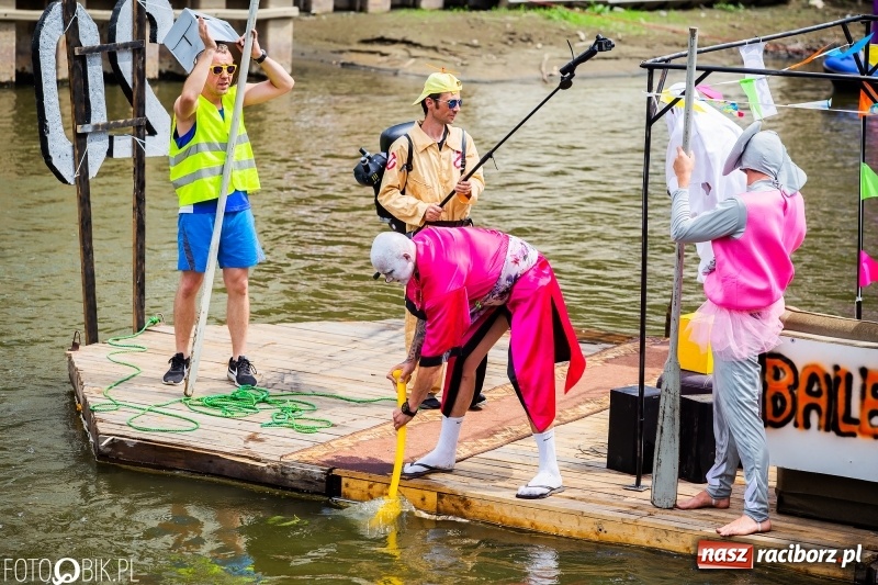 Zdjęcie w galerii na portalu naszraciborz.pl: Morsy spacerkiem, reszta powiosłuje albo włączy silniki. Skąd ruszy 22. Pływadło? wiadomości z regionu