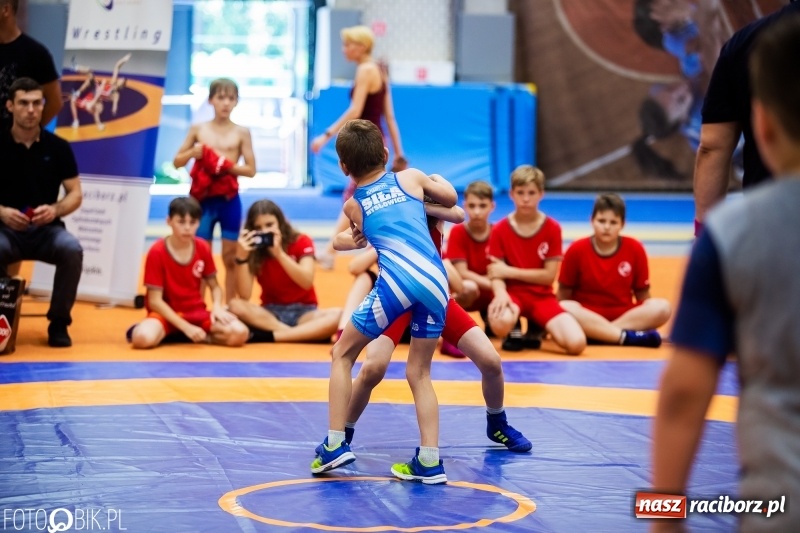 Zdjęcie w galerii na portalu naszraciborz.pl: III Memoriał zapaśniczy im. Grzegorza Pieronkiewicza [FOTO] wiadomości z regionu