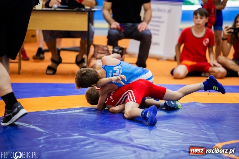 Zdjęcie w galerii na portalu naszraciborz.pl: III Memoriał zapaśniczy im. Grzegorza Pieronkiewicza [FOTO] wiadomości z regionu