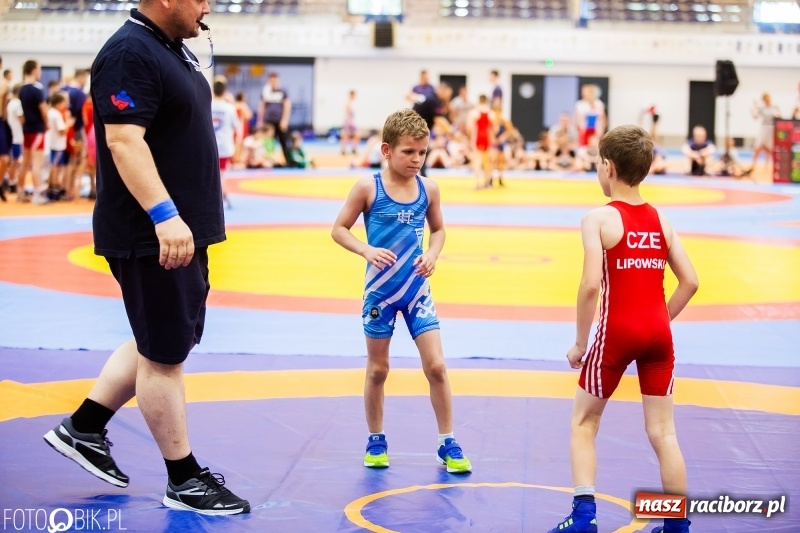 Zdjęcie w galerii na portalu naszraciborz.pl: III Memoriał zapaśniczy im. Grzegorza Pieronkiewicza [FOTO] wiadomości z regionu