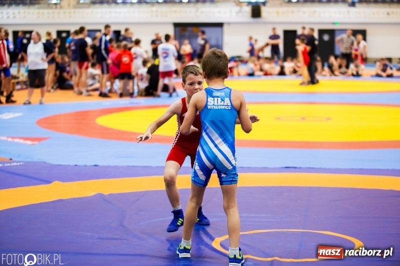 Zdjęcie w galerii na portalu naszraciborz.pl: III Memoriał zapaśniczy im. Grzegorza Pieronkiewicza [FOTO] wiadomości z regionu