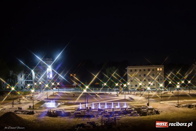 Zdjęcie w galerii na portalu naszraciborz.pl: Zobaczcie jak pięknieje rynek w Kietrzu [FOTO] wiadomości z regionu