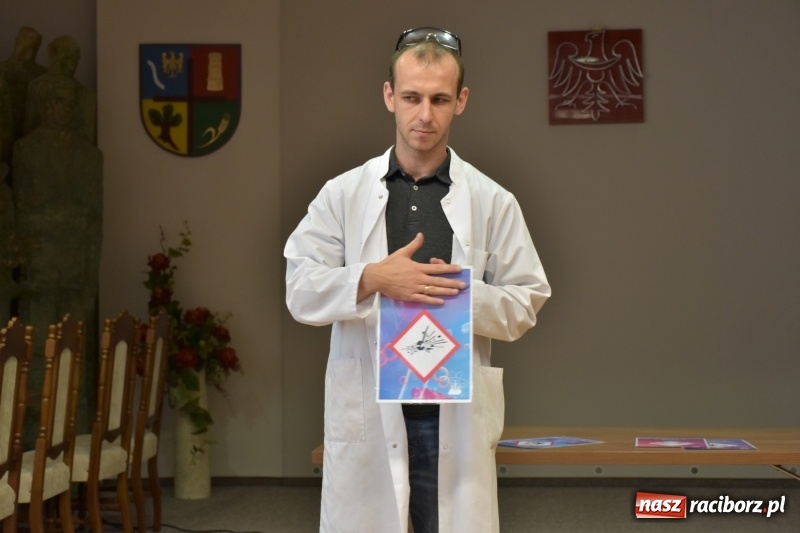 Zdjęcie w galerii na portalu naszraciborz.pl: Najmłodsi studenci zakończyli rok akademicki  wiadomości z regionu