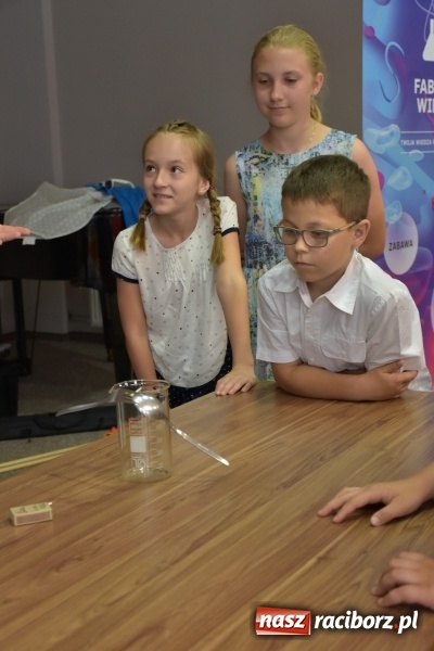 Zdjęcie w galerii na portalu naszraciborz.pl: Najmłodsi studenci zakończyli rok akademicki  wiadomości z regionu