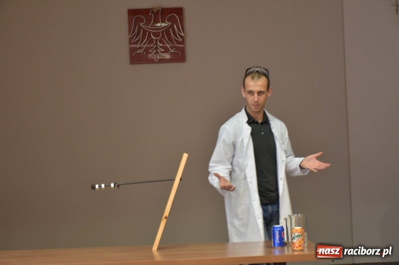 Zdjęcie w galerii na portalu naszraciborz.pl: Najmłodsi studenci zakończyli rok akademicki  wiadomości z regionu