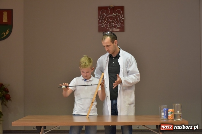 Zdjęcie w galerii na portalu naszraciborz.pl: Najmłodsi studenci zakończyli rok akademicki  wiadomości z regionu