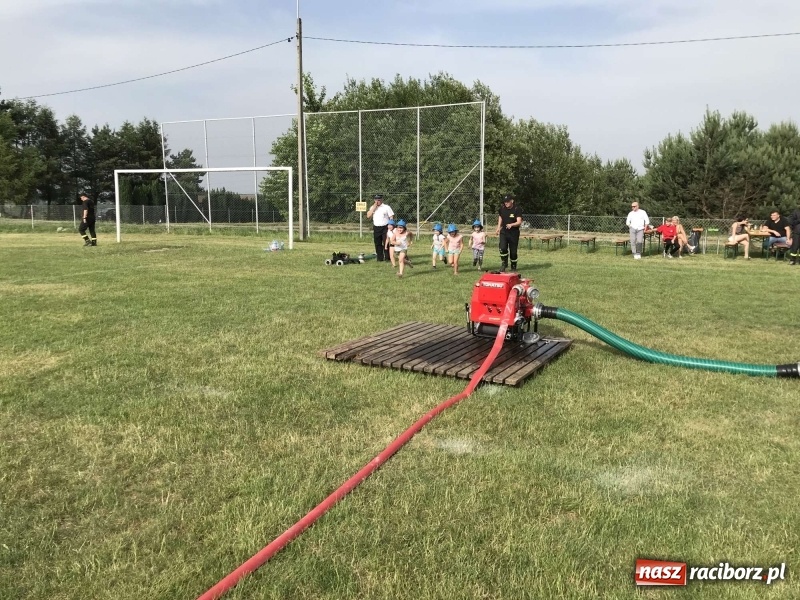 Zdjęcie w galerii na portalu naszraciborz.pl: Rzuchów wywozi z Kobyli puchar wójta Kornowaca [FOTO i WIDEO] wiadomości z regionu
