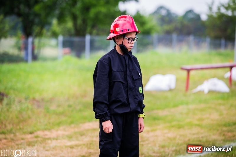 Zdjęcie w galerii na portalu naszraciborz.pl: Rzuchów wywozi z Kobyli puchar wójta Kornowaca [FOTO i WIDEO] wiadomości z regionu