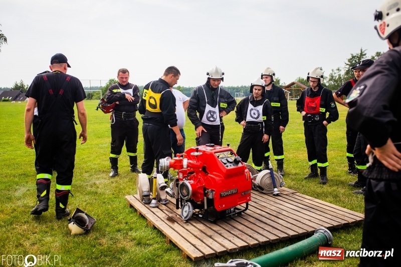 Zdjęcie w galerii na portalu naszraciborz.pl: Rzuchów wywozi z Kobyli puchar wójta Kornowaca [FOTO i WIDEO] wiadomości z regionu