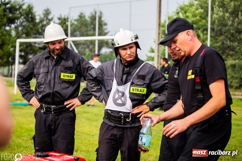 Zdjęcie w galerii na portalu naszraciborz.pl: Rzuchów wywozi z Kobyli puchar wójta Kornowaca [FOTO i WIDEO] wiadomości z regionu