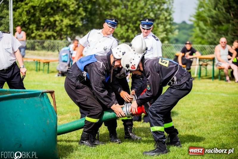 Zdjęcie w galerii na portalu naszraciborz.pl: Rzuchów wywozi z Kobyli puchar wójta Kornowaca [FOTO i WIDEO] wiadomości z regionu