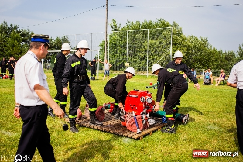 Zdjęcie w galerii na portalu naszraciborz.pl: Rzuchów wywozi z Kobyli puchar wójta Kornowaca [FOTO i WIDEO] wiadomości z regionu
