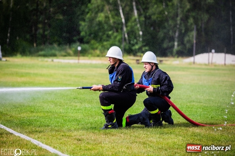 Zdjęcie w galerii na portalu naszraciborz.pl: Rzuchów wywozi z Kobyli puchar wójta Kornowaca [FOTO i WIDEO] wiadomości z regionu