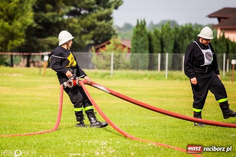 Zdjęcie w galerii na portalu naszraciborz.pl: Rzuchów wywozi z Kobyli puchar wójta Kornowaca [FOTO i WIDEO] wiadomości z regionu
