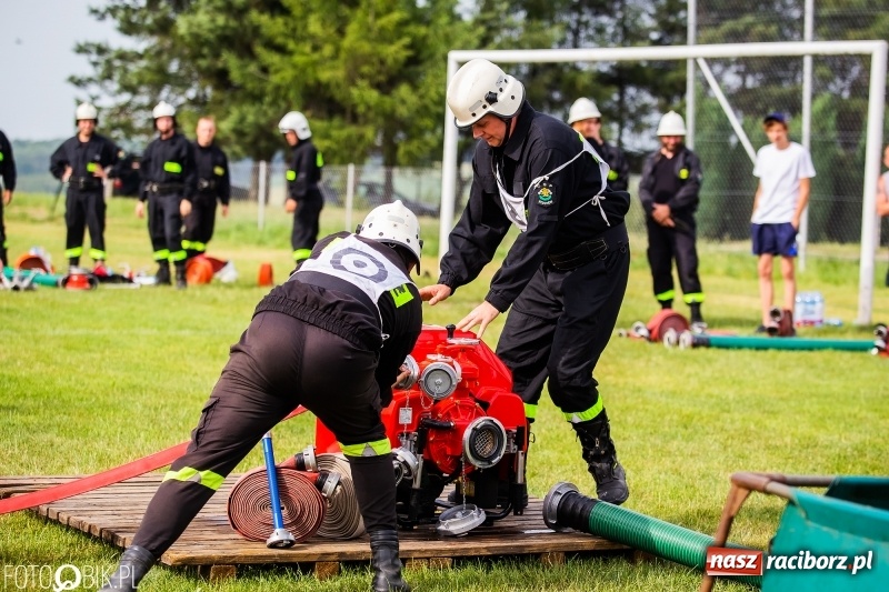 Zdjęcie w galerii na portalu naszraciborz.pl: Rzuchów wywozi z Kobyli puchar wójta Kornowaca [FOTO i WIDEO] wiadomości z regionu