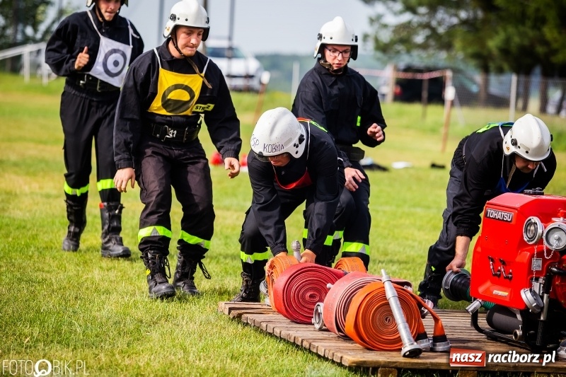 Zdjęcie w galerii na portalu naszraciborz.pl: Rzuchów wywozi z Kobyli puchar wójta Kornowaca [FOTO i WIDEO] wiadomości z regionu